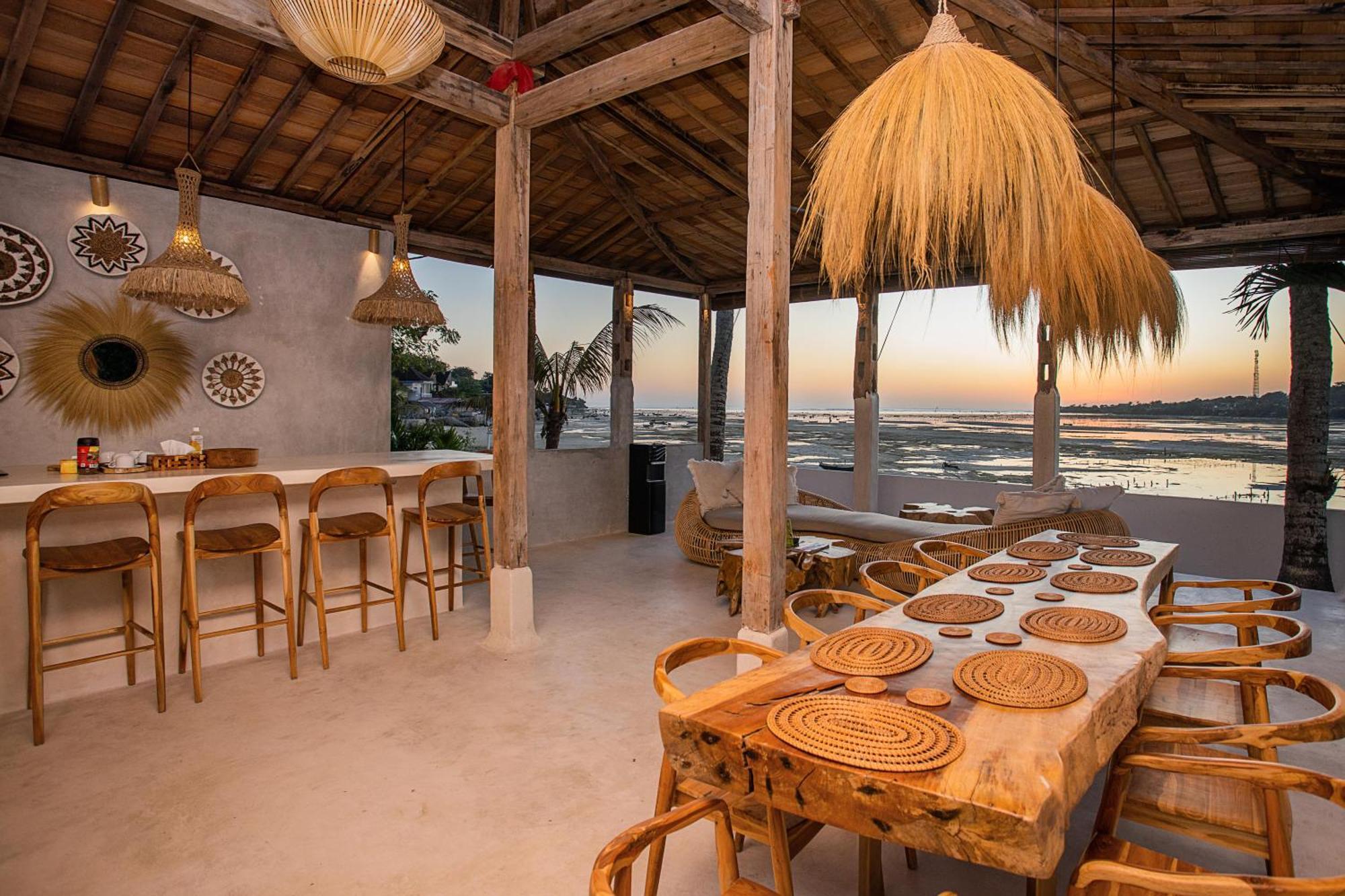 Sunset House Ceningan, 10 Person Beachview Private Villa Lembongan Dış mekan fotoğraf