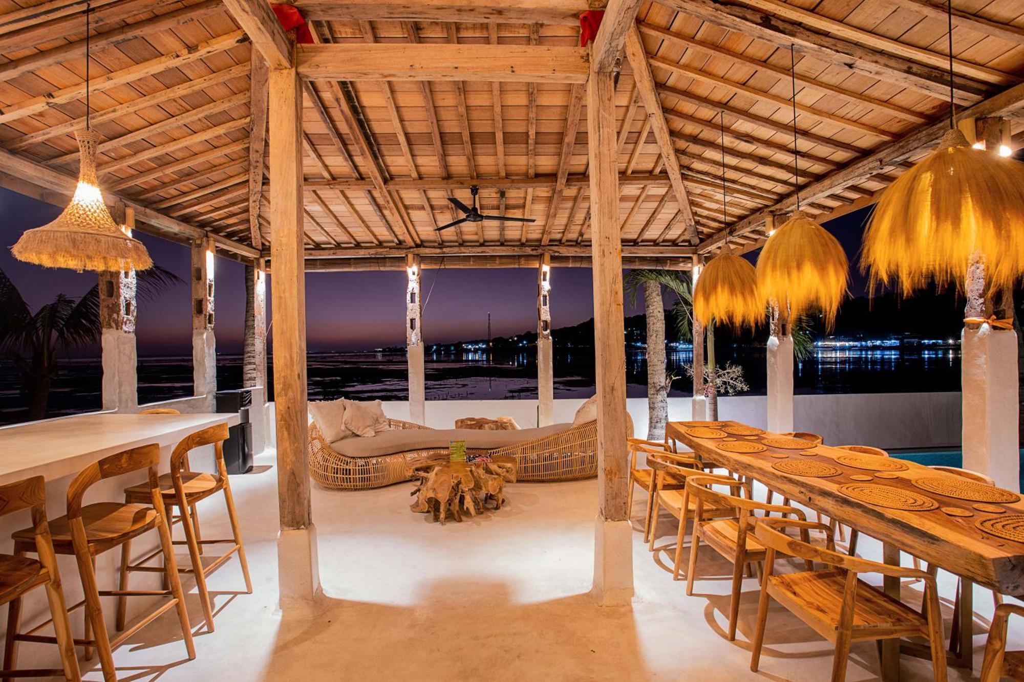 Sunset House Ceningan, 10 Person Beachview Private Villa Lembongan Dış mekan fotoğraf